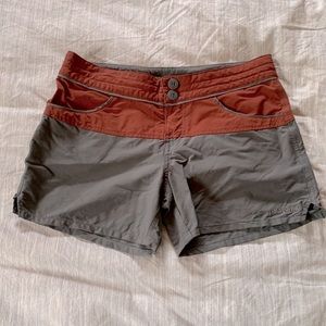 Patagonia wavefarer board shorts